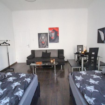 23Sam Apartment Vienna 23 Malfattigasse Exteriör bild